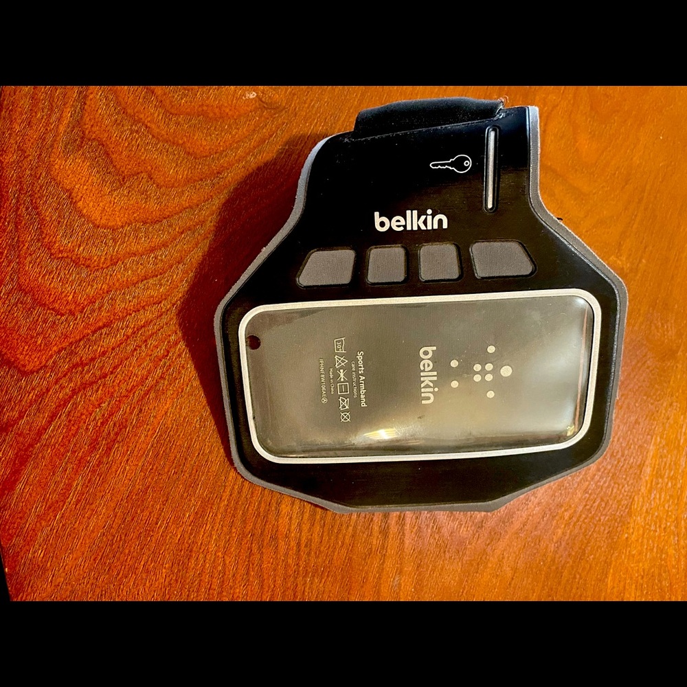 Belkin runners cellphone holder